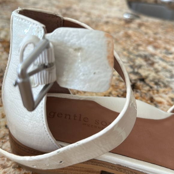 Gentle Souls by Kenneth Cole (Gracey) - Picture 8 of 8